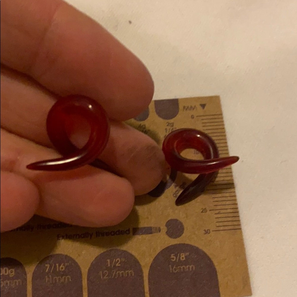 Body jewelry